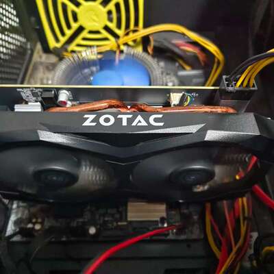 议价索泰GTX1660 SUPER 6G毁灭者显卡，双风扇铜芯散