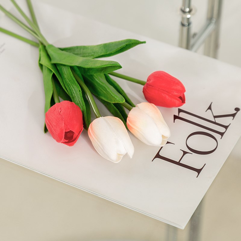 仿真郁金香花束高级感客厅电视柜两边假花装饰奶油风餐桌上仿生花