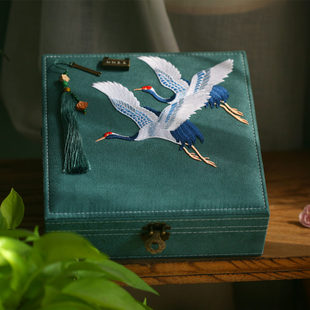 朝朝与暮暮中式礼物古p铜锁刻字文艺刺绣首饰盒带锁嫁妆盒结婚礼