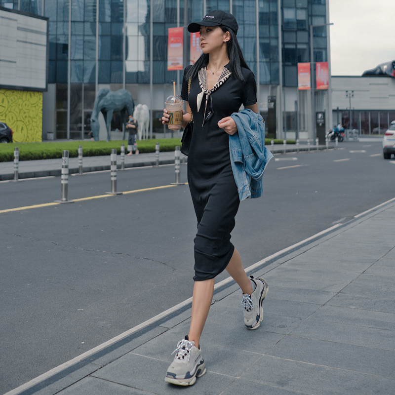 MOONA黑色连衣裙女夏季V领长款过膝修身显瘦欧美休闲短袖t恤长裙