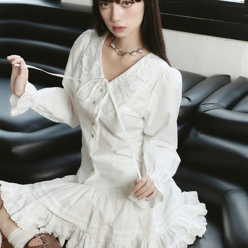 【现货】易碎商店殿堂白鸽 学院少女感衬衫裙秋U冬套装绑带衬衫