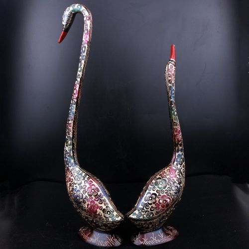 巴基斯坦铜器黑漆彩手工雕刻情侣细颈天鹅动物铜制摆设婚房摆设