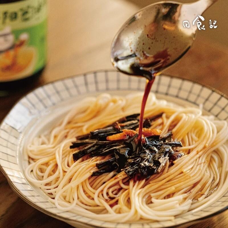 现货开阳葱油酱油麻辣混合厂上海本邦葱油面条拌饭酱辣椒酱