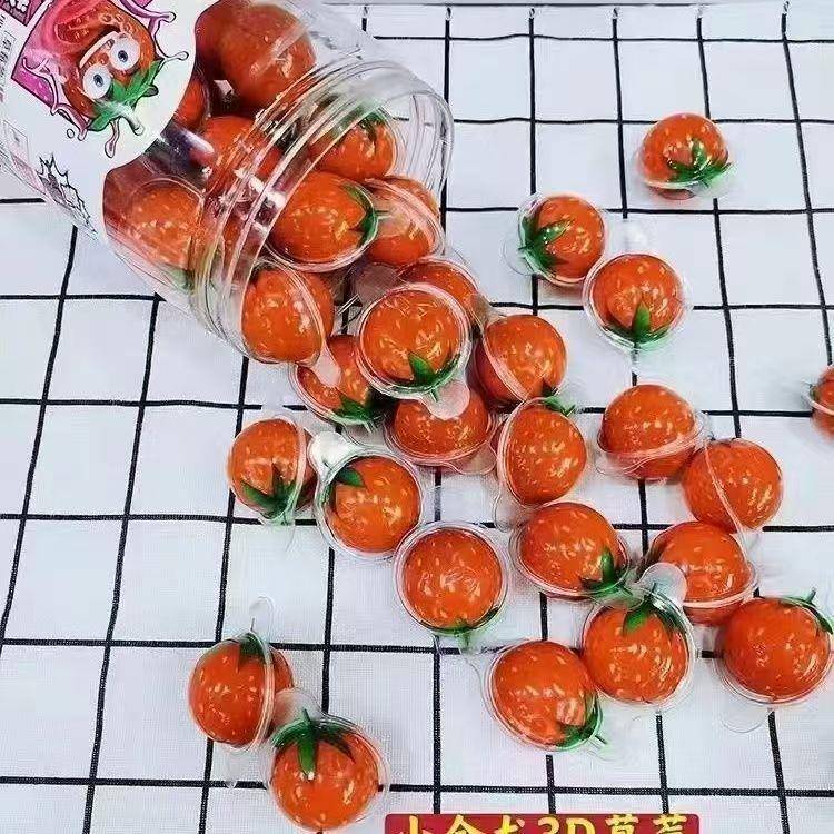 现货3D立体爆浆草莓味软糖独立包装果味夹心搞怪儿童零食爆浆软糖