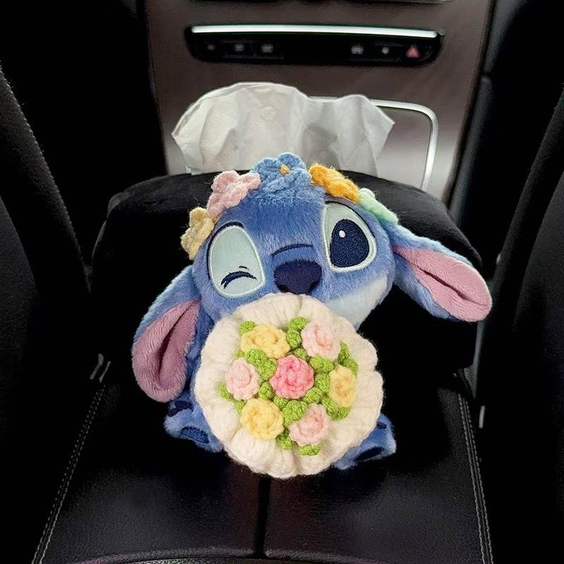 卡通史迪仔公仔玩偶车载纸巾盒扶手箱座式抽纸盒车内装饰用品女