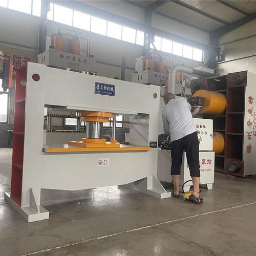 200吨龙门移动工作台液压机框架式压力机手动/自动油压机