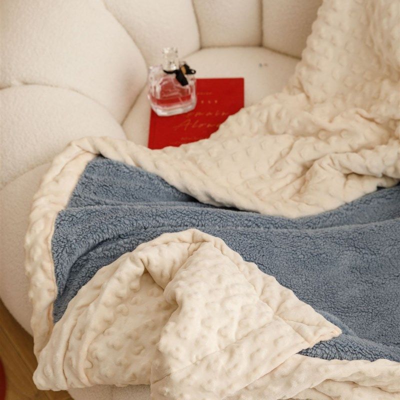 [莫加] 又是抱枕!又是毛毯!爱心抱枕保暖秋冬沙发毯,居家布艺,抱枕被,淘宝优惠券,粉丝福利购,淘宝优惠卷