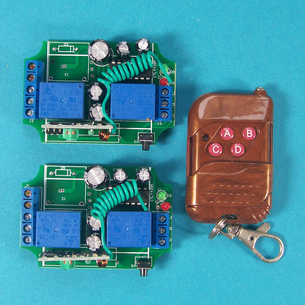 多功能12伏一拖二智能灯具2路12V无线遥控开关模块50米四键遥控。