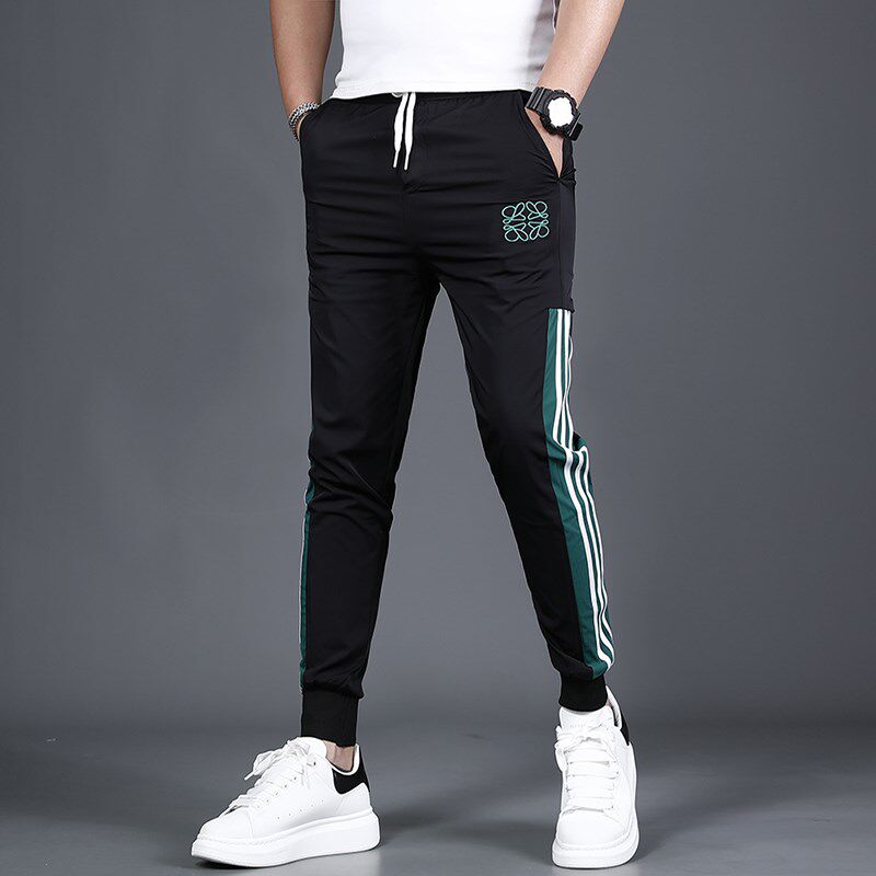 高端潮牌黑色冰丝休闲裤男款弹力修身九分裤男夏天速干运动裤子男