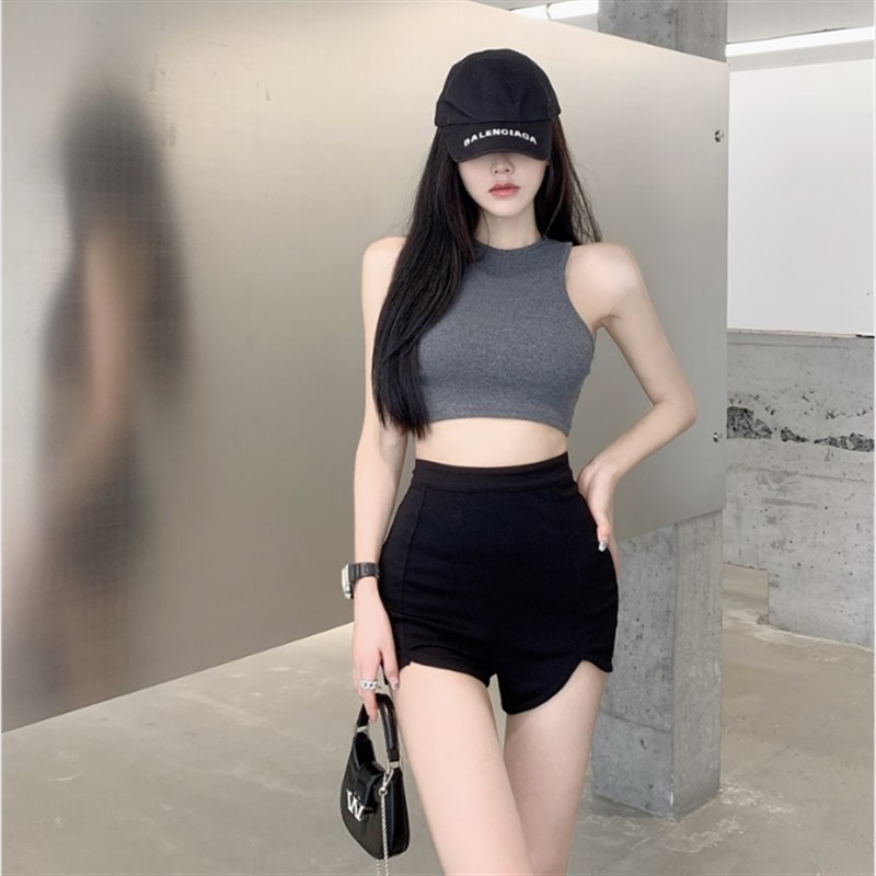 黑色弹力紧身热裤女2023秋季新款高腰显瘦外穿女团热辣不规则短裤