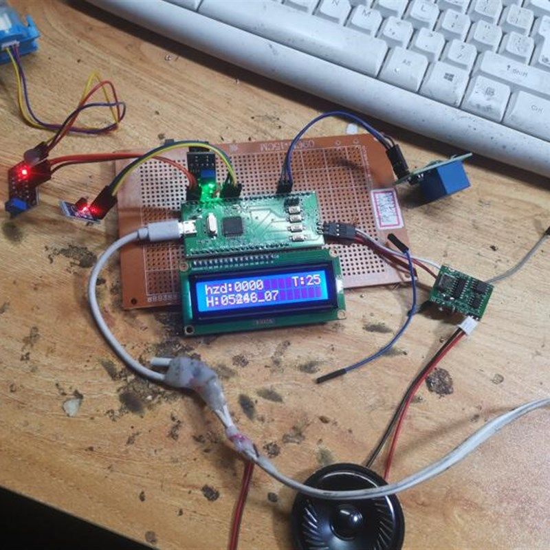 智能水杯温度检测浑浊度检测红外自动出水定时语音提醒喝水