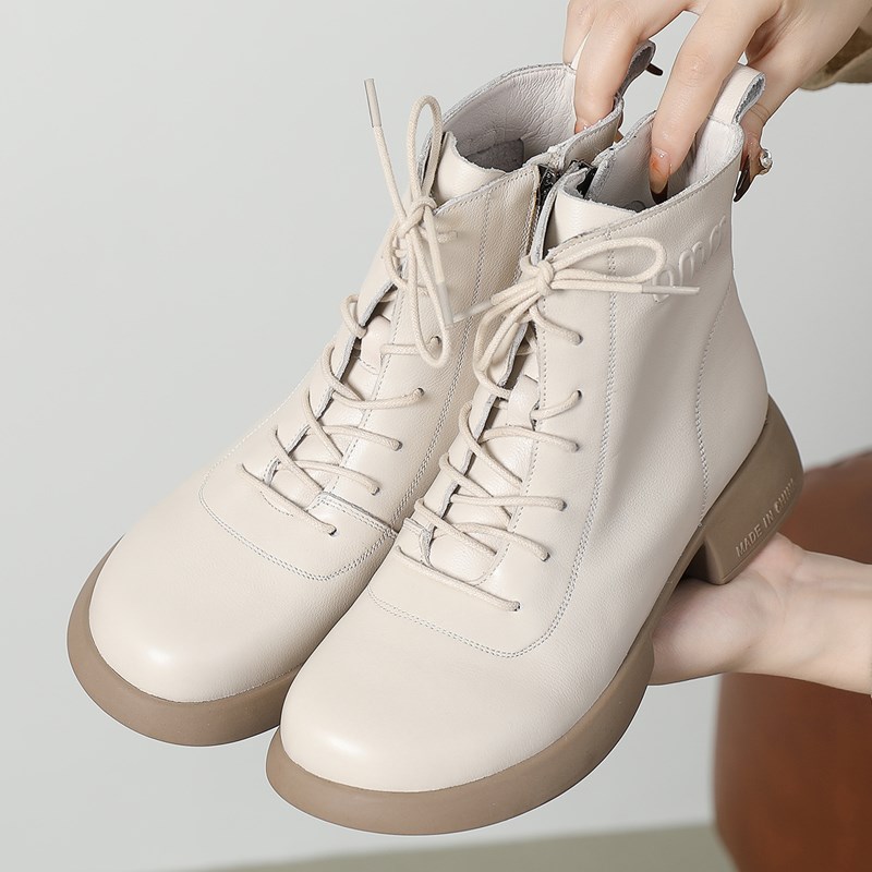 全真皮平底马丁靴2025春秋英伦风女靴大码41一43短靴软底软皮单靴