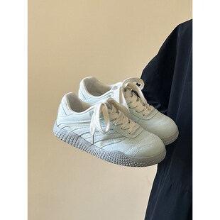 路十三秋季新款高级感小白鞋女百搭学生休闲软底板鞋2025爆款鞋子