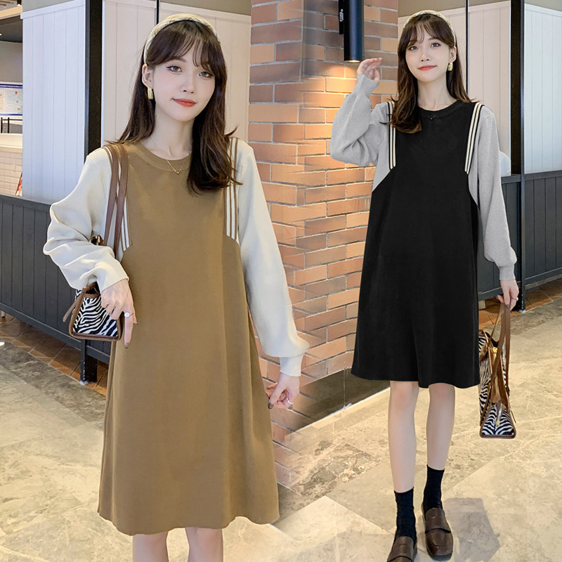 孕妇秋装中长版毛衣裙子2023新款冬季打底针织衫长袖假两件洋装