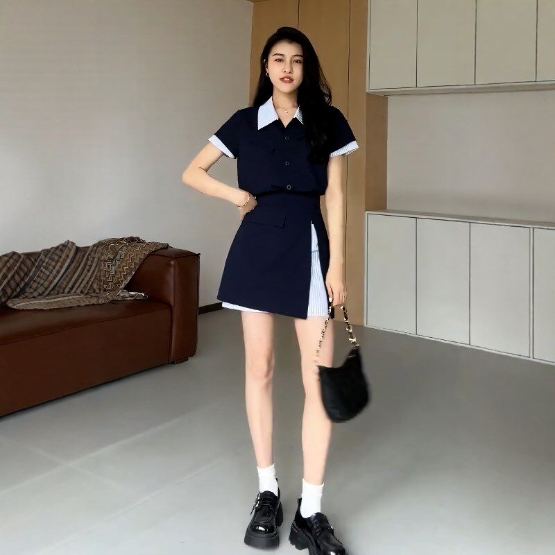 大码学院风假两件上衣短裙两件套套装胖mm修身显瘦韩系穿搭一整套