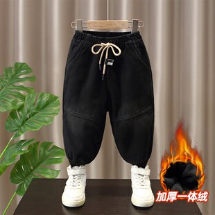 男童冬季牛仔裤2024新款潮酷儿童时髦一体绒裤子宝宝加绒加厚长裤