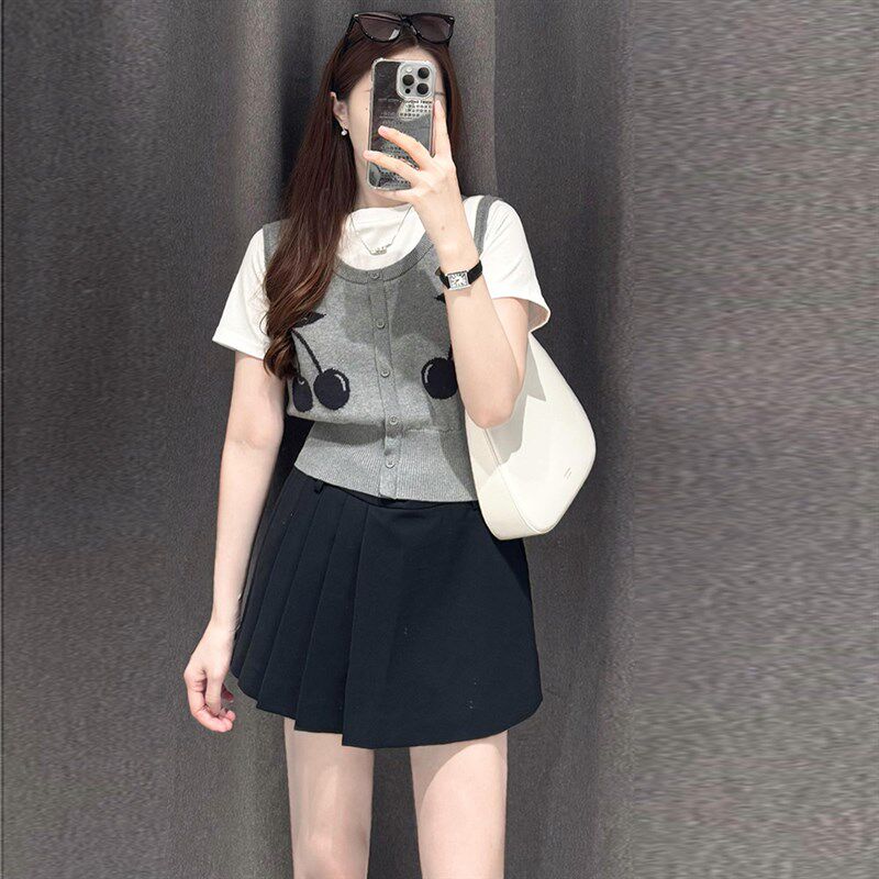 超好看独特漂亮套装黑色收腰短款百褶连衣裙女夏季2025新款两件套