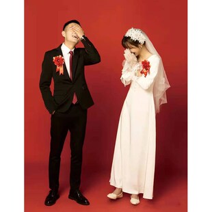 大码轻婚纱胖MM简约旅拍加大加肥新娘结婚O领证缎面礼服修身显瘦