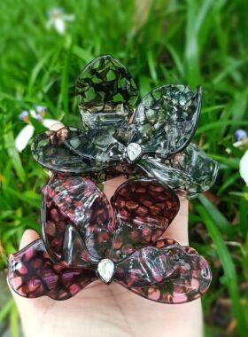 【立体三角梅】轻奢明星款醋酸抓夹网红精致带钻气质发夹女鲨鱼夹