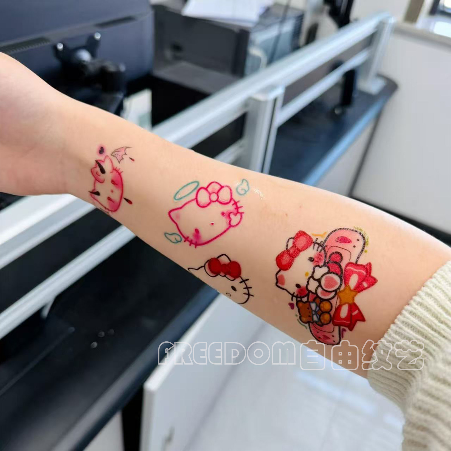 软萌HelloKitty纹身贴可爱卡通持久防水ins甜美高级儿童贴纸可洗,家居饰品,其他贴饰,淘宝优惠券,粉丝福利购,淘宝优惠卷