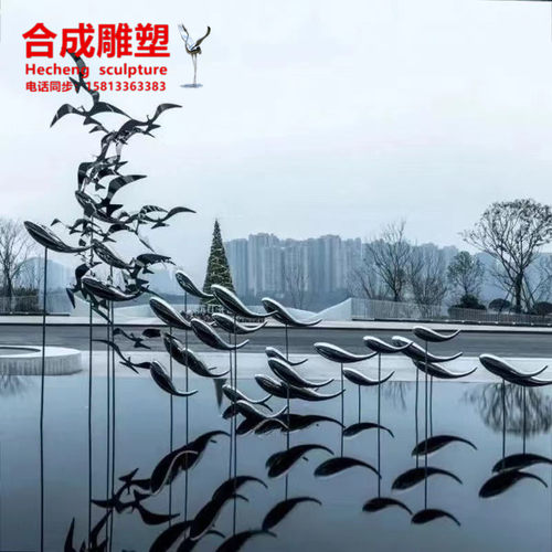 不锈钢镜面小鱼h雕塑吊顶装饰售楼部水池金属鱼群抽象艺术摆件壁