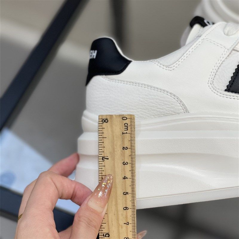 小个子增高厚底休闲鞋女2025秋季F新款百搭透气系带学院风小白鞋,女鞋,时尚休闲鞋,淘宝优惠券,粉丝福利购,淘宝优惠卷