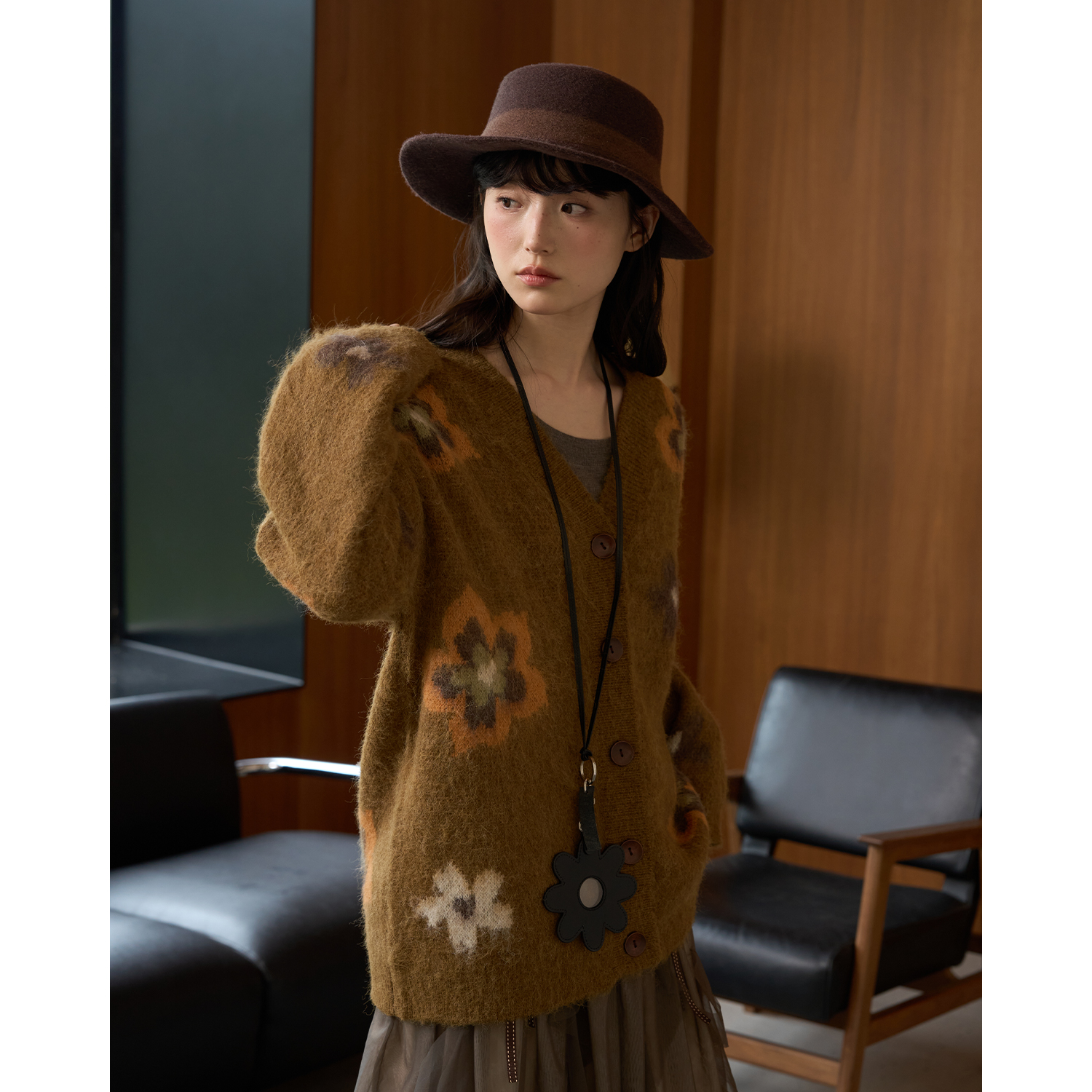 【10.31 新品限时85折】aww ·撞色提花拉毛毛衣开衫