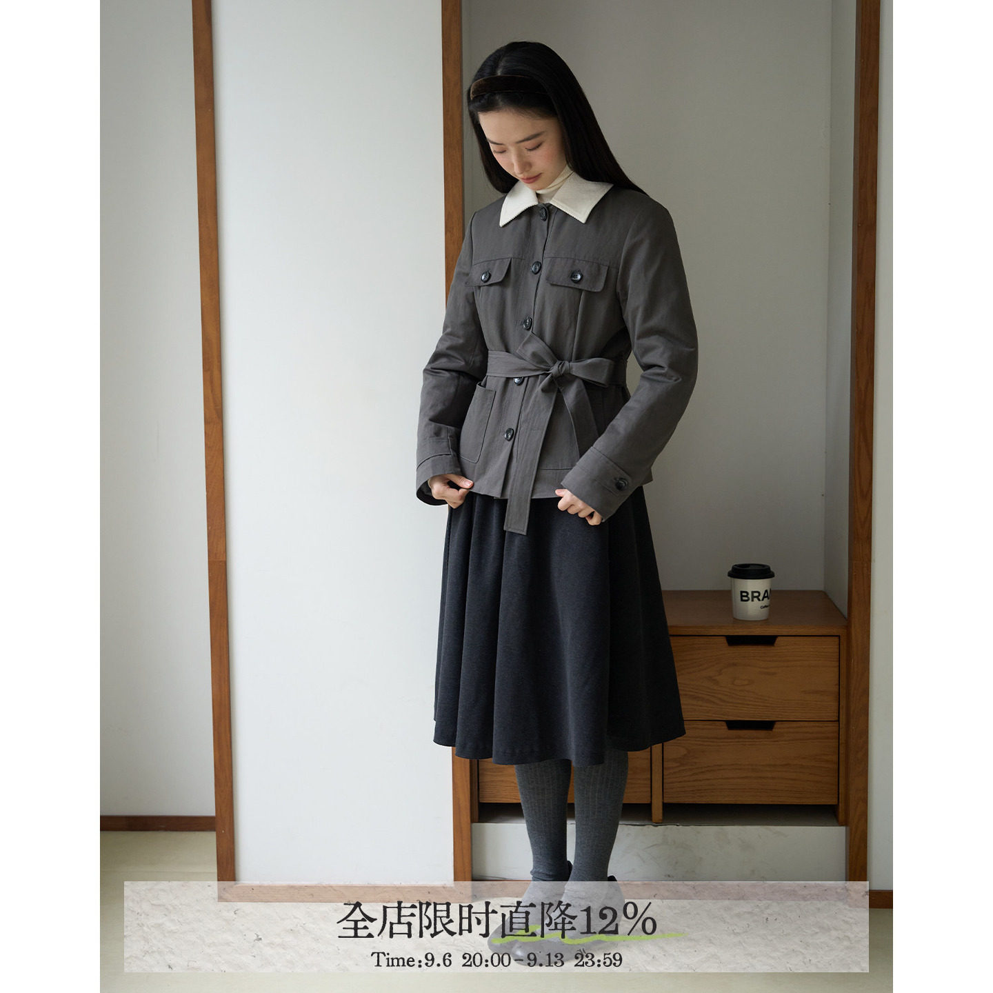 aww 本期必入·轻薄锁温·收腰轻薄羽绒服90白鸭绒冬季外套复古图片