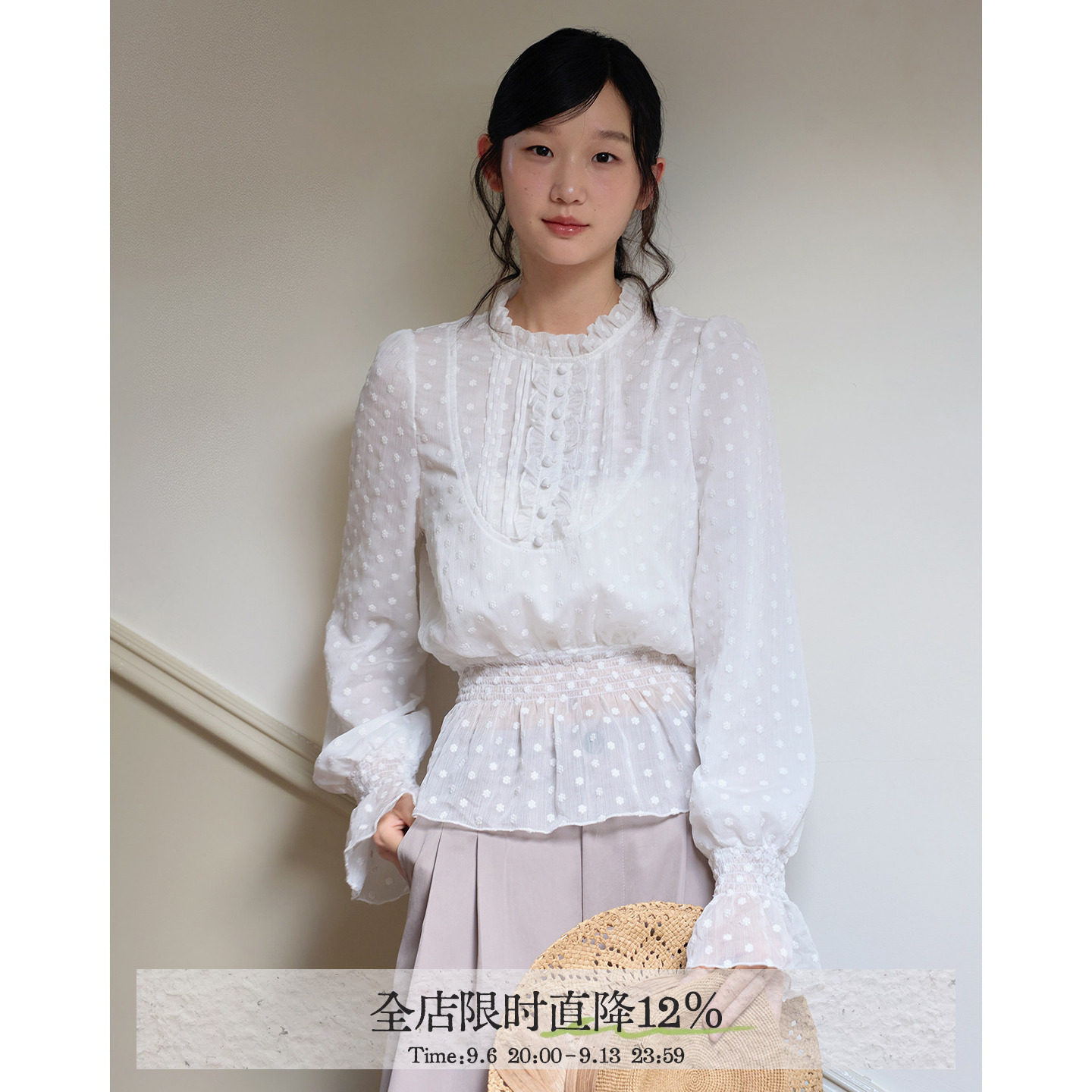 aww 叠穿搭子·肌理小花衬衫白色收腰波点蕾丝衬衣早春度假风上衣图片
