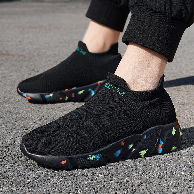 夏季网面透气男鞋一脚蹬飞织软底防臭不系鞋带运动无鞋带袜子女款