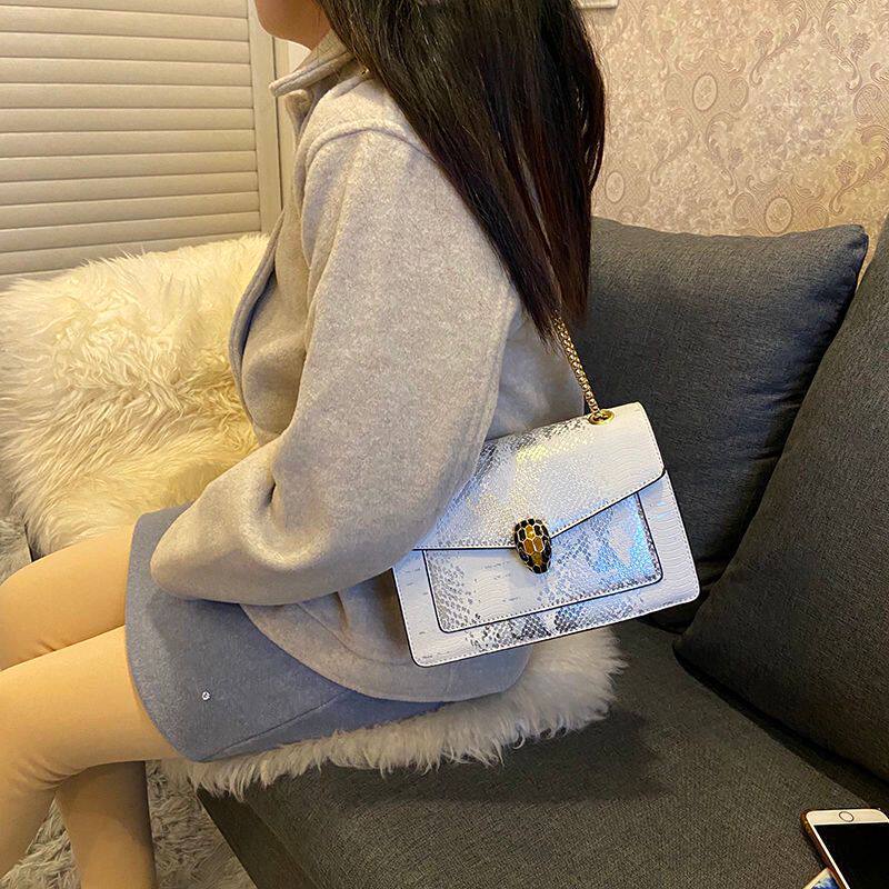 变色蛇头隔层单肩包包女2023新款潮高级感洋派质感链条小方斜挎包