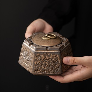 古朴家用客厅大号口径烟槽摆件 鎏金铁釉陶瓷烟灰缸带盖防飞灰中式