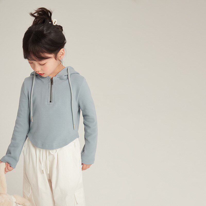 女童宝宝洋气短款连帽卫衣儿童半拉链修身打底衫2024秋装新款上衣