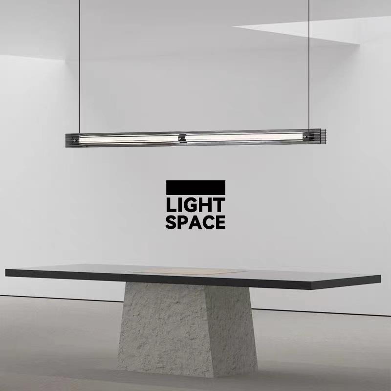 意式极简餐厅吊灯现代简约吧台设计感全光谱高端玻璃一字长条吊灯