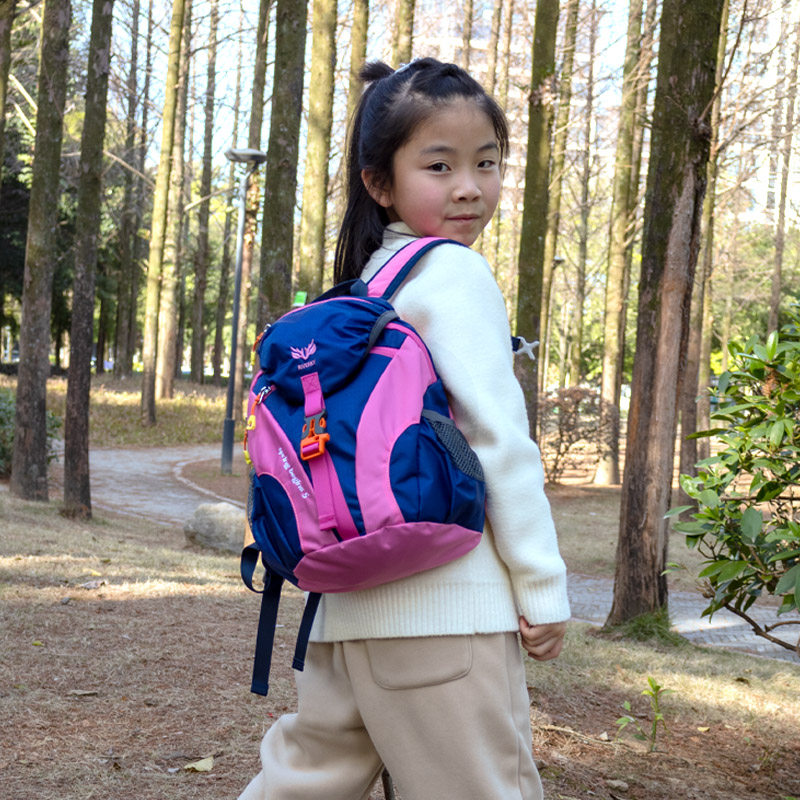儿童外出小背包女童轻便旅游双肩包户外超轻幼儿园书包春游旅行女