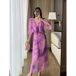 紫色印花吊带裙套装两件套女夏季新款时尚雪纺开衫度假约会长裙女