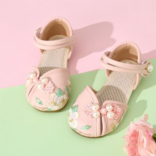 女童汉服绣花鞋子儿童新中式公主凉鞋女孩2025新款搭配马面裙皮鞋