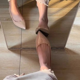 漫漫小个子~内h增高5CM法式绝美气质小尖头软皮温柔裸色平底单鞋