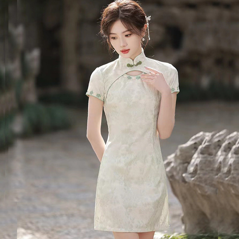 旗袍女改良小个子A版短款年轻款少女旗袍日常可穿复合蕾丝小清新