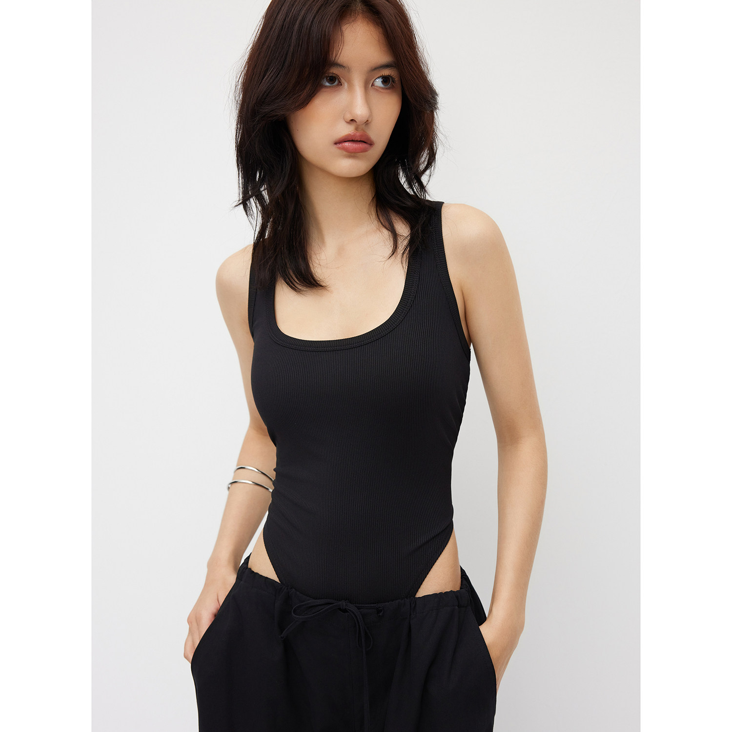 【明星同款】CIDER 正品 背心简约方领修身显瘦连体衣1031