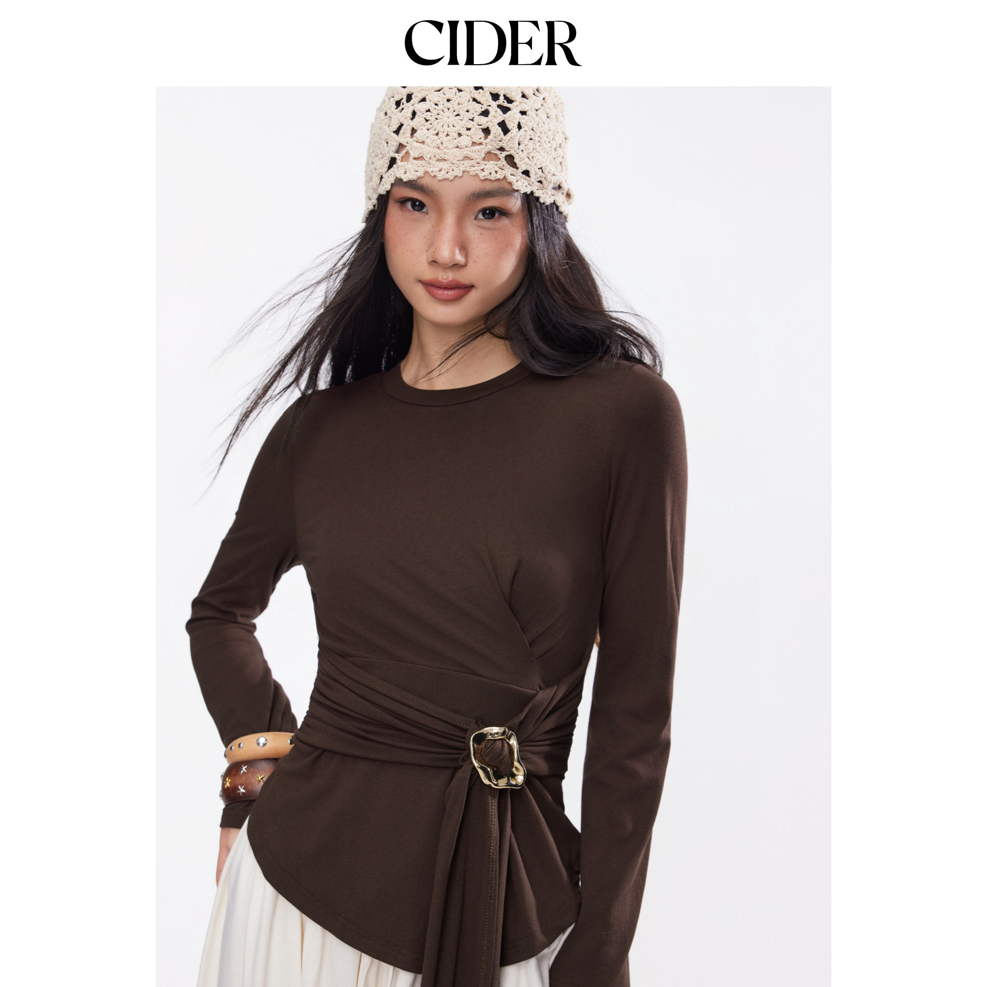 CIDER春秋新品女装圆领抽褶金属装饰长袖T恤114843892