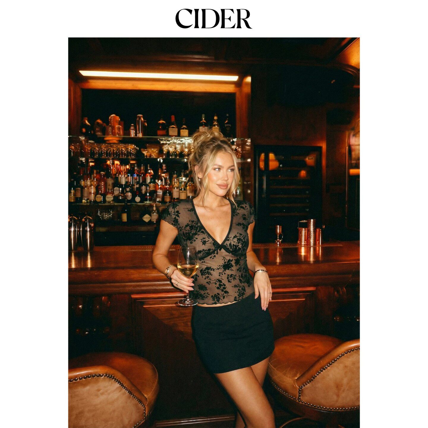 CIDER2026早秋季新品肌理碎花V领蕾丝拼接短款上衣115154764图片