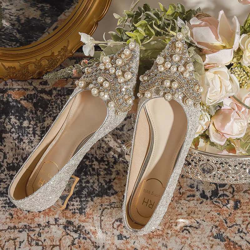 粗跟婚鞋新款法式水钻结婚孕妇高跟鞋2025新娘婚纱单鞋不累