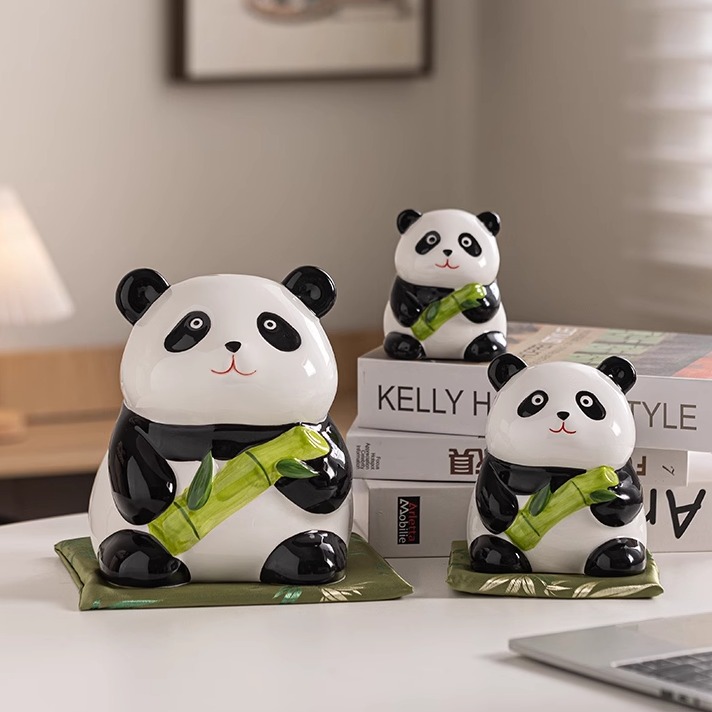 熊猫存钱罐陶瓷摆件可爱萌猫储钱罐精美生日礼物桌面装饰品