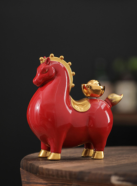 2025新款红色陶瓷马摆件招财吉祥装饰品360 旋转手指轻拨桌面摆件