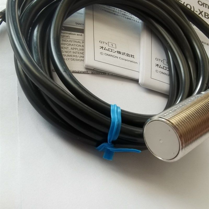 接近开关 E2E-X5B3D18 双路一开一闭