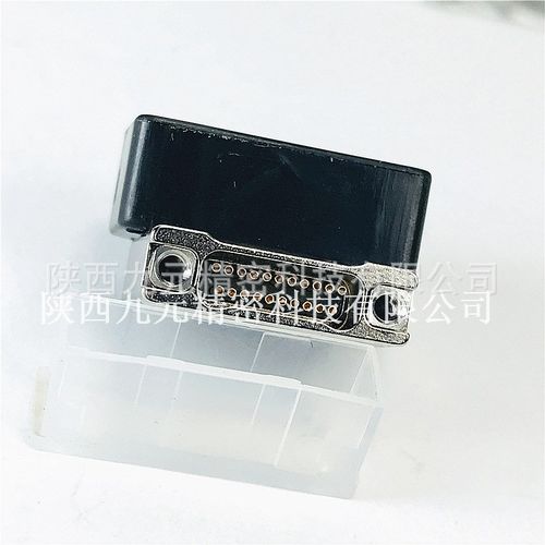 J70A-222-021-261-TH J70A-232-021-161-JC 矩形电缆信号连接插头