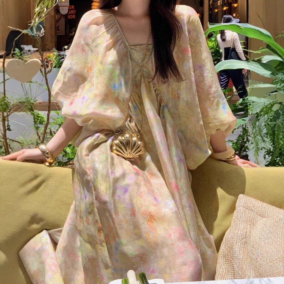 女士真丝桑蚕丝连衣裙轻奢感感休闲复古宽松长款v领蝙蝠袖小众