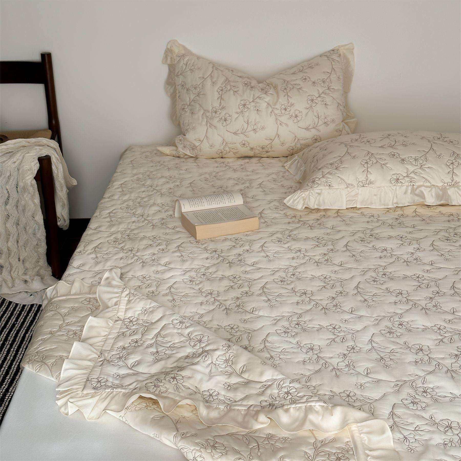 法式复古莱赛尔纤维花卉绗缝床盖三件套夏季凉感裸睡荷叶边夏凉被