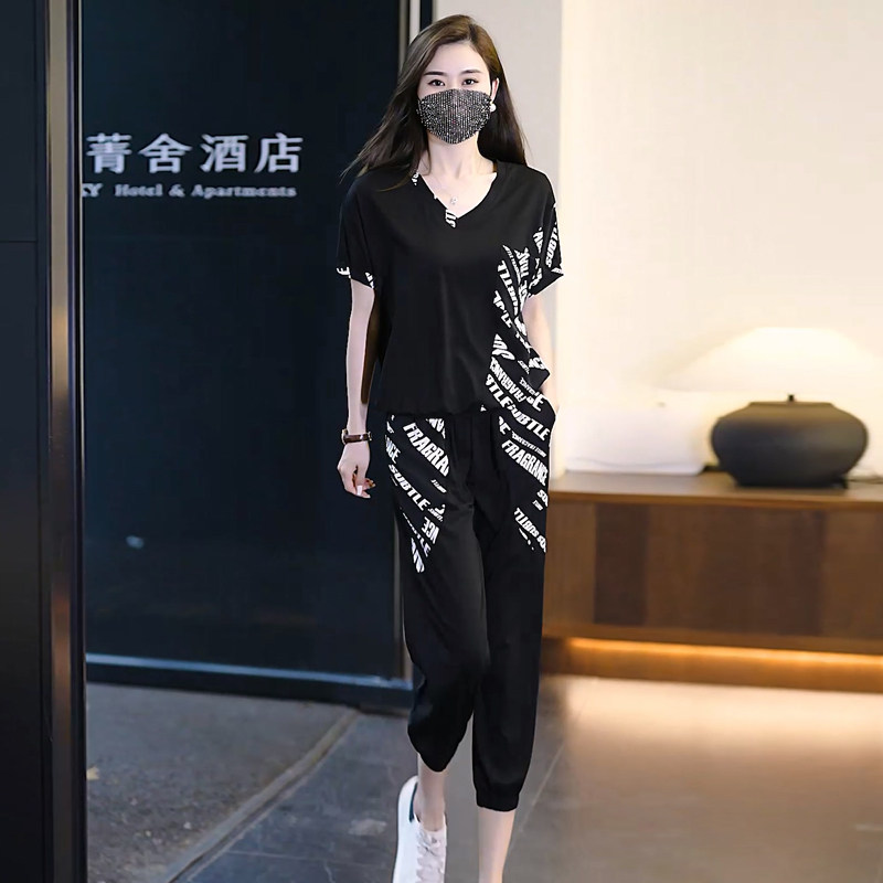 胖妹妹休闲运动套装女新款时尚遮肚短袖上衣+裤子两件套2025夏季